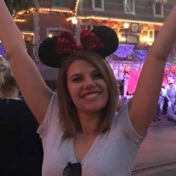 Meet your Posher, Trish - Picture 1 of 1